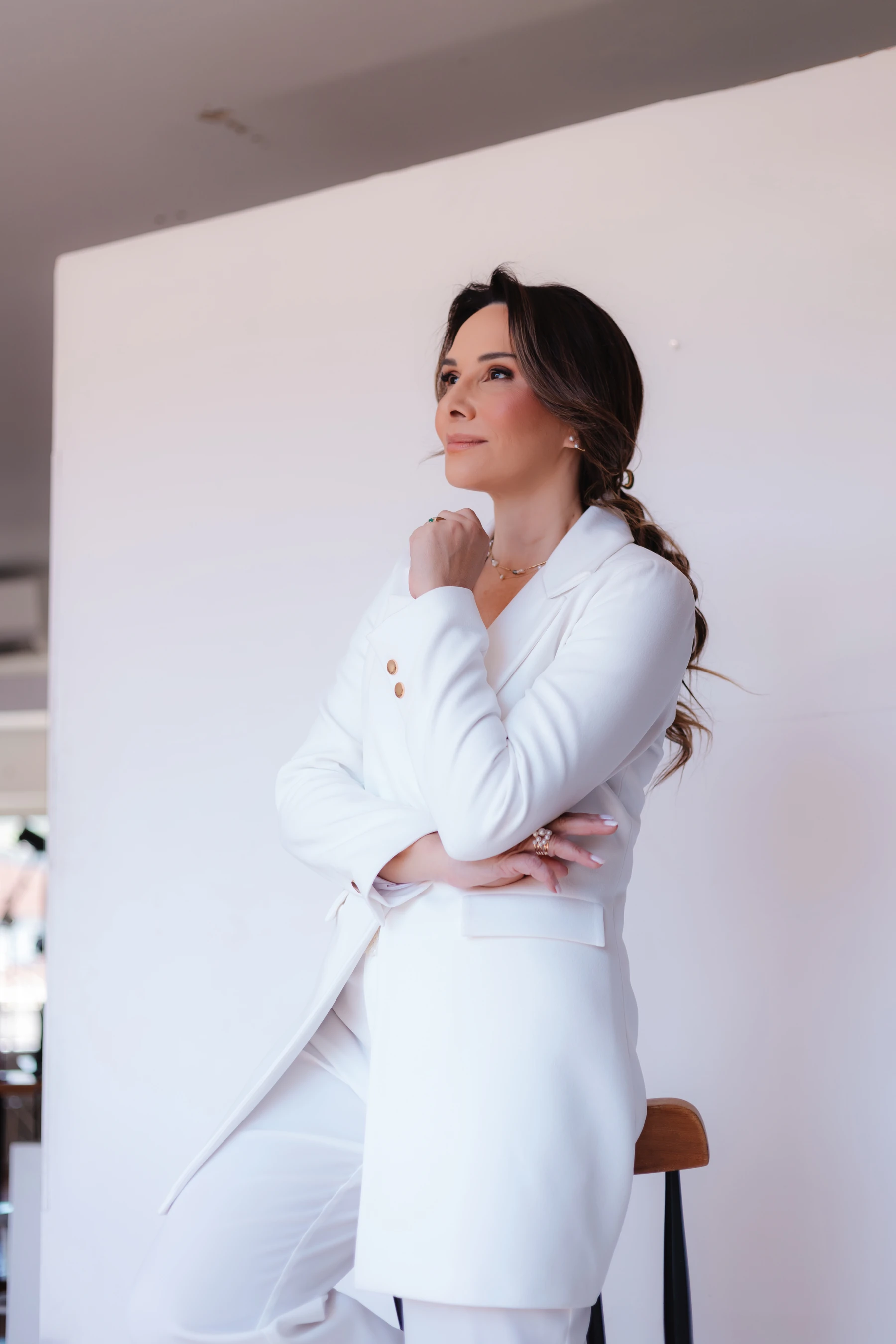 Dra. Bianca Grechi em fundo branco